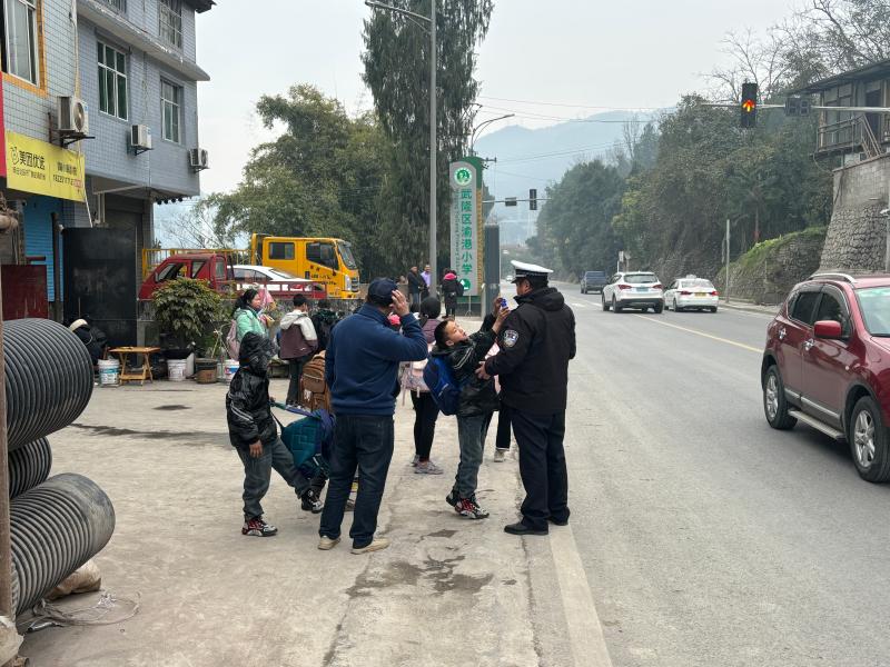 8d7bf8c2ce76f82a9dfe462238114d4.jpg 8d7bf8c2ce76f82a9dfe462238114d4.jpg